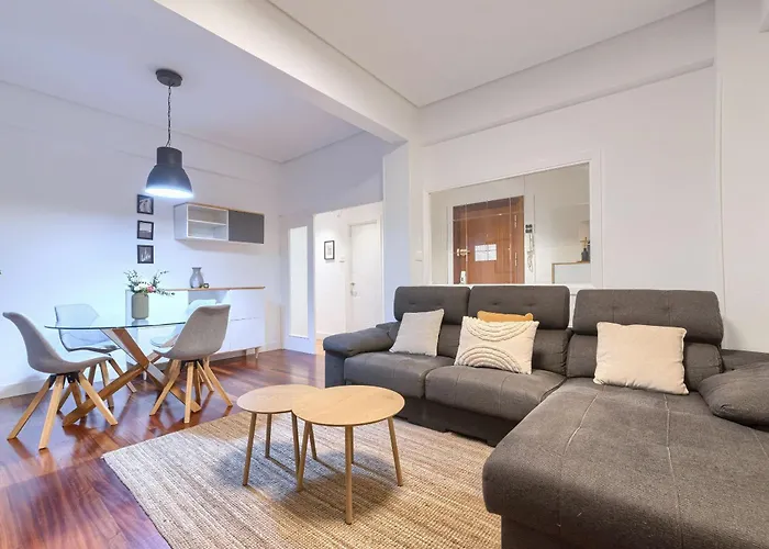 Vt Recién Renovada En Zabalburu * Bilbao